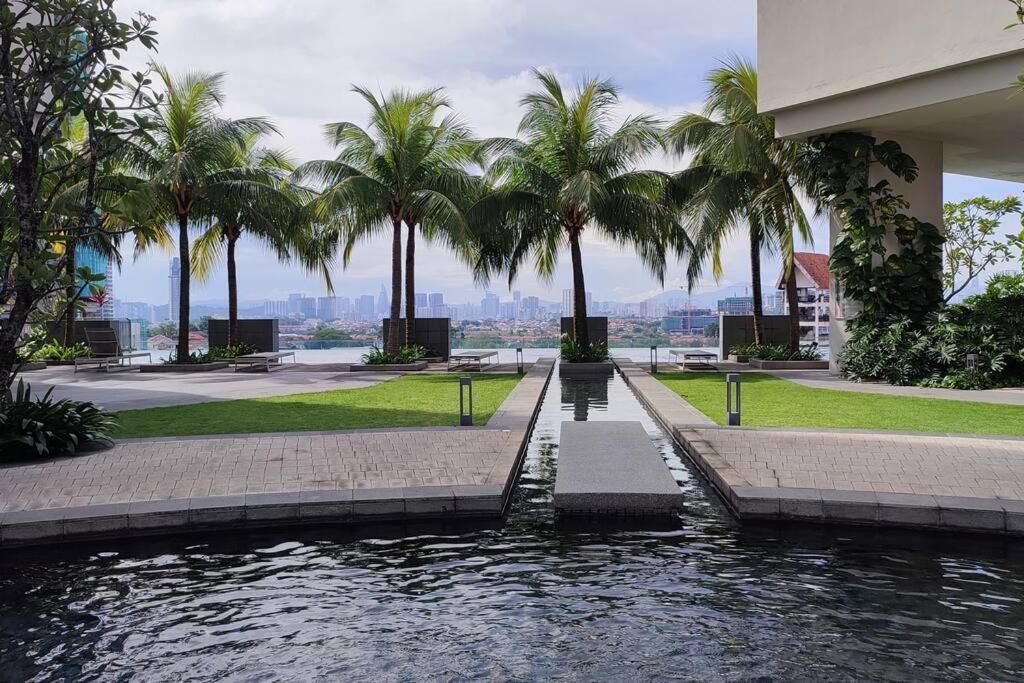 Link 2 Bukit Jalil I Homebrickz Apartment *